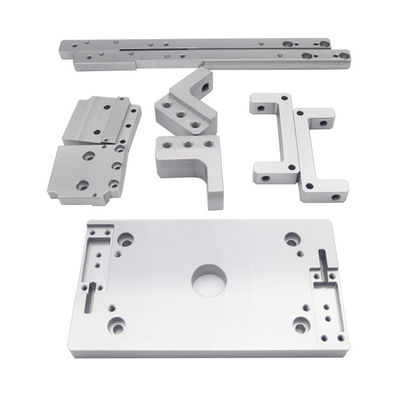 良い値段 モーターサイクルのアクセサリーの製造のためのカスタマイズされたカラーCNC製造部品 オンライン